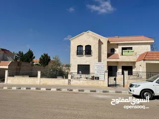  17 فيلا مستقلة للبيع في كمباوند الأندلسية