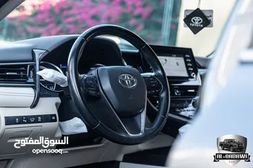  20 Toyota Camry Gle 2023  السيارة بحالة ممتازة جدا و قطعت مسافة 70,000 كيلو متر