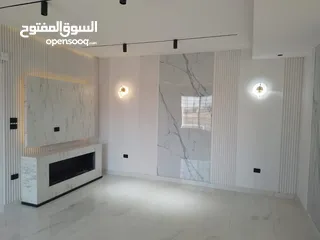  2 ديكورات ، واجهات