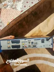  2 رسيفر عادي نوع إكس كروزر بحالة ممتازة **للبيع السعر 15دينار