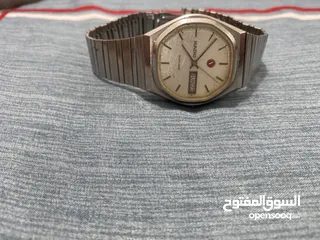  3 ساعة RADO الأصلية