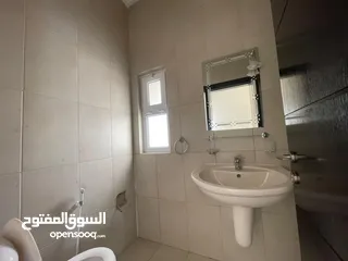  2 شقة غير مفروشة في دير غبار ( Property 39510 ) سنوي فقط