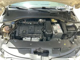  2 بيجو 301 موديل 2014 و السعر قابل لتفاوض