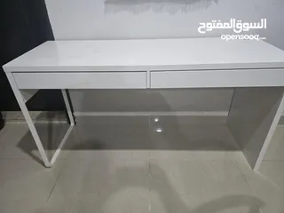  1 مكتب + كرسي