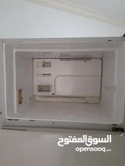  3 ثلاجة Hitachi مستعملة للبيع  بحاجه لتشيك وصيانه خفيفه