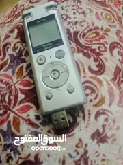  2 جهاز التسجيل (OLYMPUS، DM720)، للبيع.