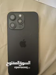  4 أيفون 15برو ماكس للبيع بحالة الوكالة