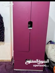  1 غرفة نوم أطفال بحالة ممتازة تخت مع فرشة وخزانة وطاولة ومكيت وبرداي زيبرا