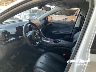  22 BYD E2 2022 بي واي ديه 2022 صنف لوكشري فل الفل بحاله الوكاله