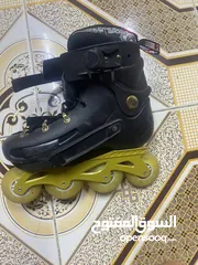  1 سلام عليكم حذاء تايورات جديد كلش ونضيف
