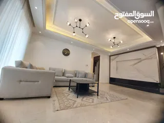  3 شقة ارضية مفروشة للايجار ثلاث غرف نوم جديدة في الدوار السابع