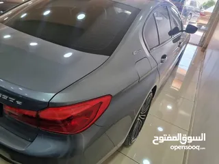  5 BMW 530e Plug-in Hybrid 2018