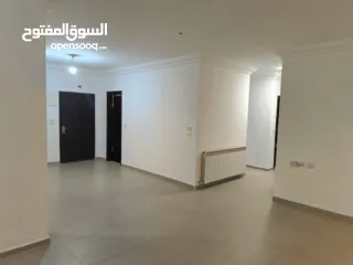  1 شقه للبيع في منطقه  المصايف مساحه 135متر