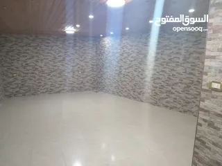  19 الرابية شقة طابق ارضي للبيع