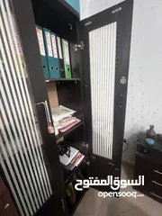  18 اثاث مكتبى