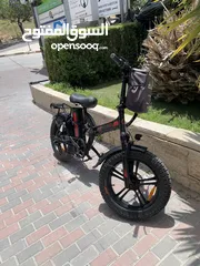  2 بسكليت كهرباء كبير