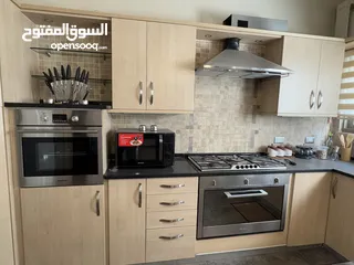  8 شقة غير مفروشة للإيجار 320م2 ( Property 40248 ) سنوي فقط