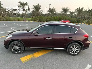  3 انفنتي  QX50  موديل 2017 لون عنابي فل اوبشن بحالة ممتازة