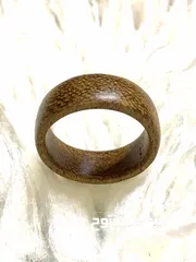  1 خاتم دبلة من الخشب الطبيعي