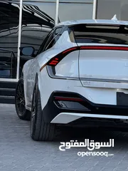  2 فحص كامل جمرك اليوم ترخيص وتأمين سنه كاملهKia EV6 Gt line 2022