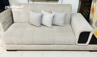  5 طقم كورنر بحاله ممتازه