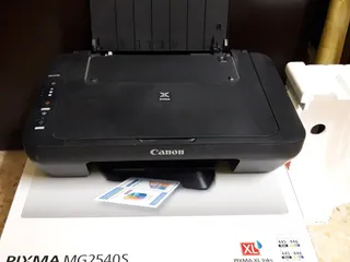  2 3 طابعات  بحاجة الى حبر او صيانة