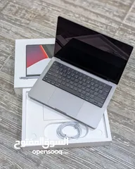  1 MacBook M2 Pro 2022 للبيع