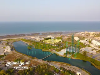  4 أرض سياحية للبيع في السيب قريبة مواجهة للشاطئ والمنتزة الجديد