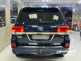  9 تويوتا لاندكروزر 2020 V8 grand touring