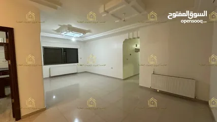  1 شقة مميزة - حي الصحابة - 3نوم 1ماستر - 200م - قرب الخدمات العامة