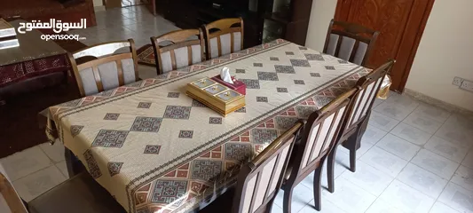  5 dinning table