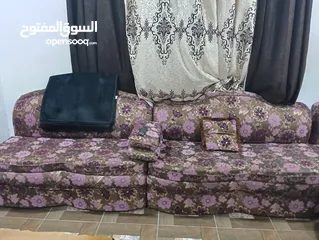  1 موجود طقم كورنر للبيع في المزار الشمالي  نضيف بحال جديد جاحز للاستخدام الكورنر تفصيل قابل للتفاوض
