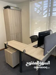  4 للبيع أثاث مكتبي بحالة ممتازة