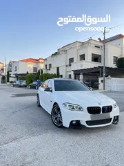  2 BMW 528i Platinum Kit M