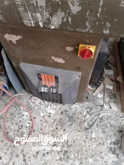  1 مقطع احذيه او مقص كرتون