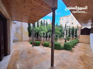  2 شقة ارضية مع كراج خاص للبيع في ام السماق بمساحة بناء 320م