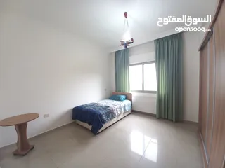  9 شقة مفروشة للإيجار 180م2 ( Property 19733 )-174847746