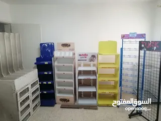  19 اثاث مستعمل مشكل وغرف نوم وكنب وخزائن وثلاجات ونثريات