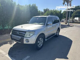  1 Mitsubishi Pajero 2008