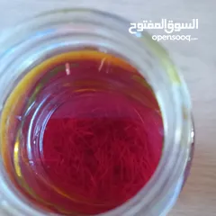  28 الزعفران الإيراني الذهب الاحمر  للبيع