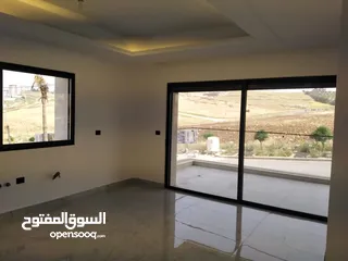  14 شقه للبيع في كريدور عبدون المساحه 300م