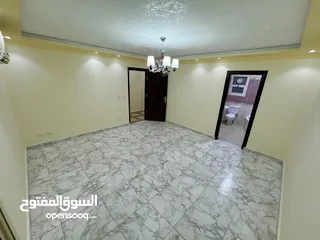  17 للبيع شقة موقع مميز في كمباوند البارون سيتي ثلاث غرف نوم