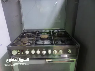  5 غاز يونفيرسال شغال ع الفحص للبيع 65 دينار للتواصل ع الرقم