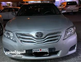  1 Toyota Camry 2011