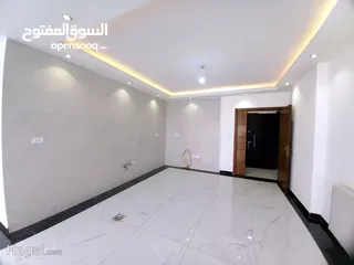  9 شقة غير مفروشة للبيع في اللويبدة ( Property ID : 31458 )