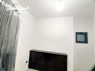  5 شقه طابق ارضي دوبلكس بمساحه 280 م للبيع في شارع مكه ( Property ID : 31144 )