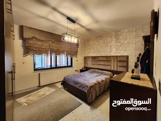  4 طابق ارضي من ضمن فيلا للإيجار في الصويفية ref : 14248