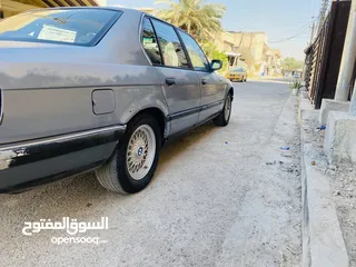  3 بي ام دبليو 740 جاهزه للاخير