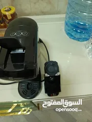  5 جهاز صانع القهوه واحد في ثلاثه  استخدام قليل  