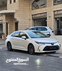  6 هايبريد تويوتا كورولا كهرباء & بنزين